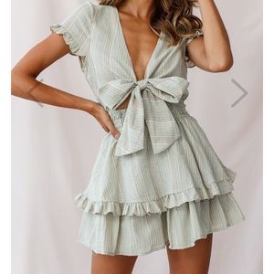 NWOT Bow Front Dress